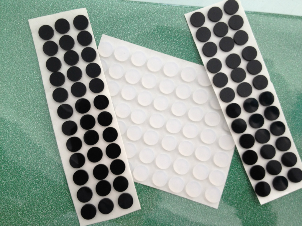 硅胶垫片黑色防滑减震脚垫密封平垫圈家具桌椅自粘贴防撞垫