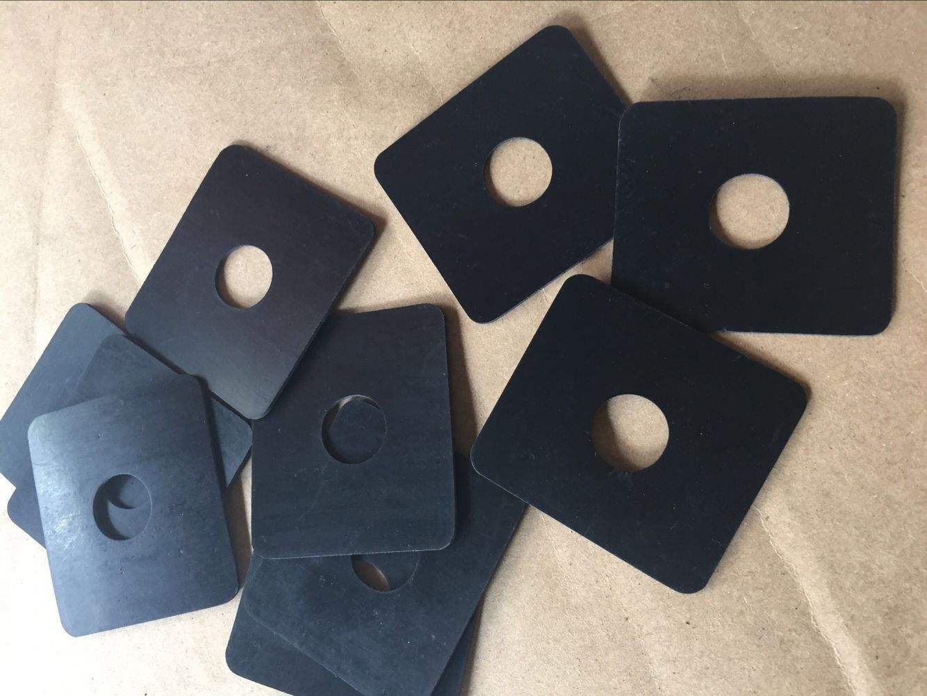 定制防火自粘黑色圆形泡棉背胶垫 泡棉脚垫 白色防滑泡棉脚垫