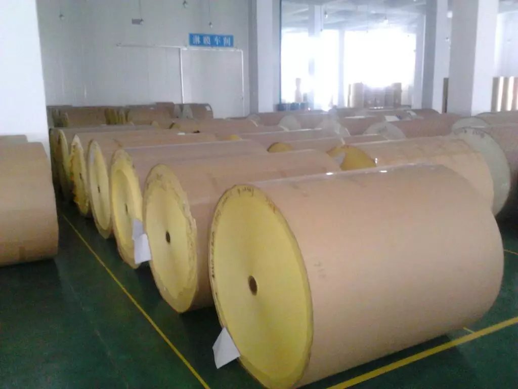 100g白色离型纸 140g单塑单硅黄离型纸胶黏电子模切