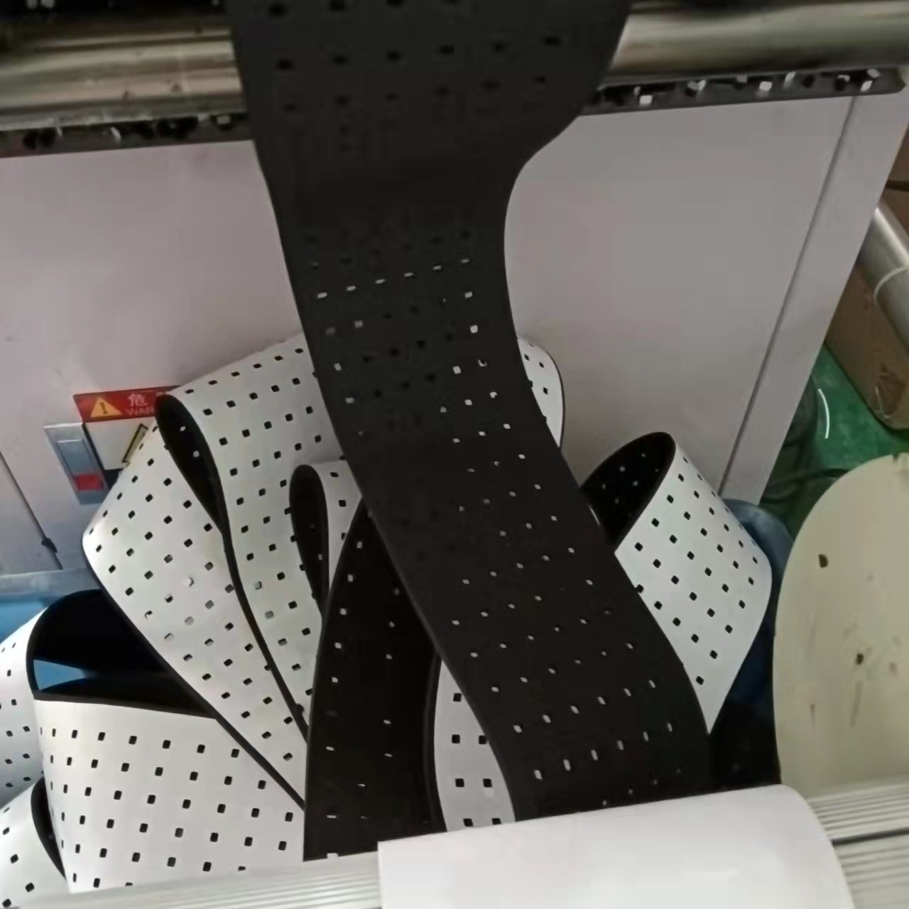 EPDM泡棉垫片缓冲减震 优质黑色高弹CR泡棉 