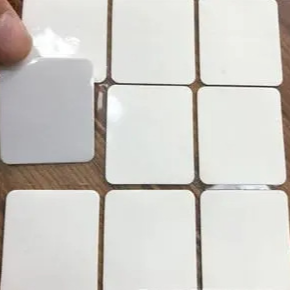  自粘防滑黑色橡胶垫纯色橡胶防滑垫片模切供应